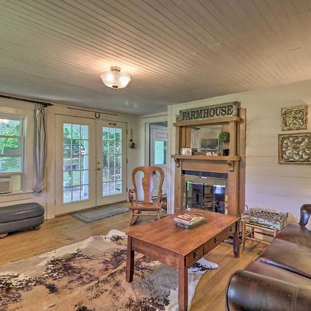 ווסט ג'פרסון Lil Red Hen Cottage In The Boone Area With Hot Tub מראה חיצוני תמונה