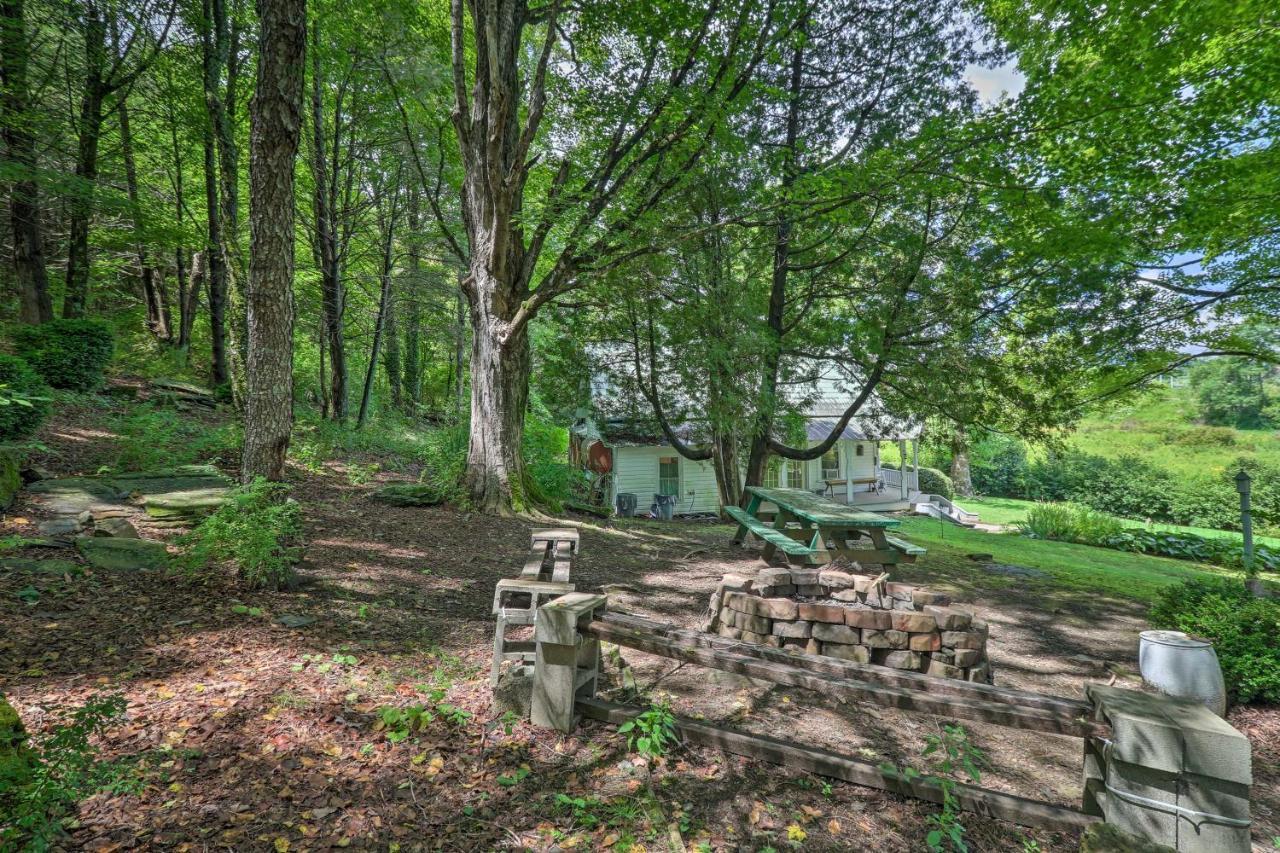 ווסט ג'פרסון Lil Red Hen Cottage In The Boone Area With Hot Tub מראה חיצוני תמונה