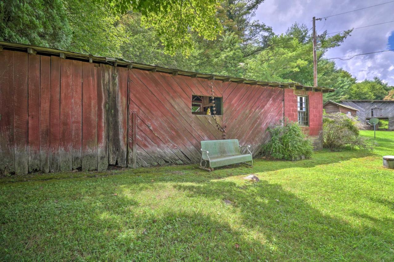 ווסט ג'פרסון Lil Red Hen Cottage In The Boone Area With Hot Tub מראה חיצוני תמונה