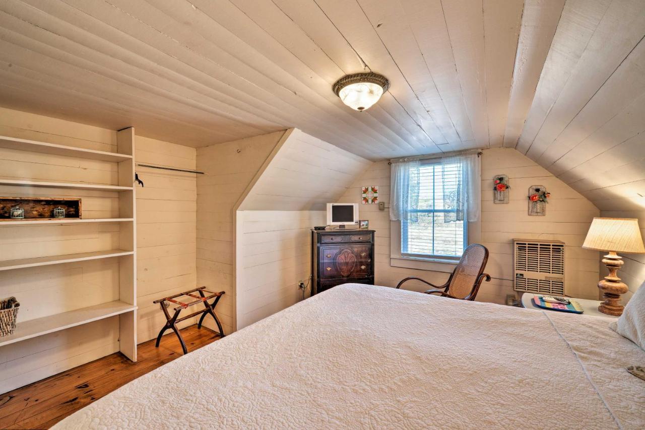 ווסט ג'פרסון Lil Red Hen Cottage In The Boone Area With Hot Tub מראה חיצוני תמונה
